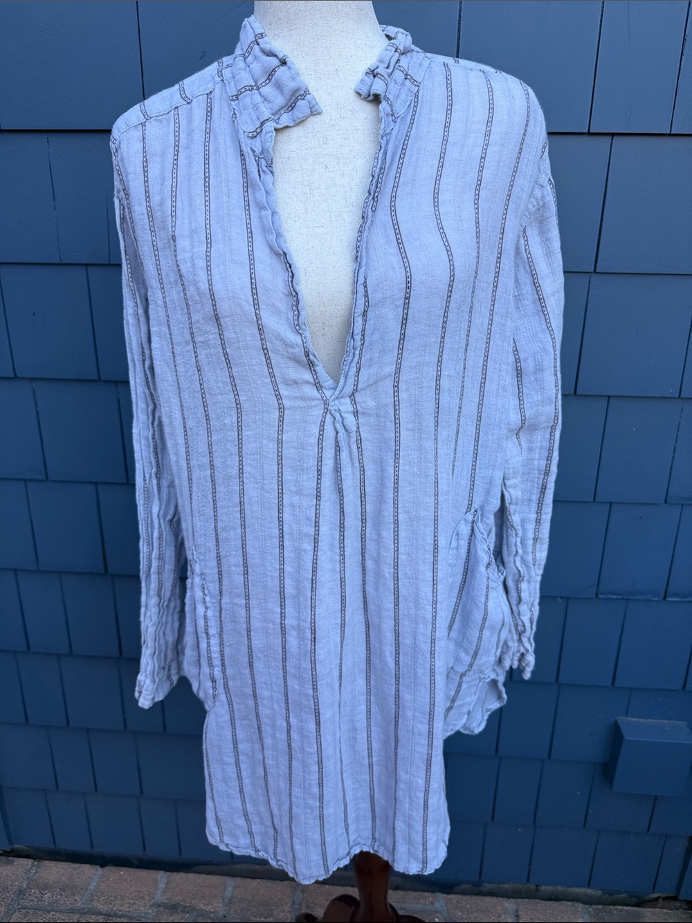 Free People / CP Shades Light Blue Striped Ruffle Collar Tunic linen cotton Larg